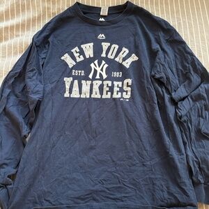 Women's Size XL Yankee Long Sleeve T-Shirt